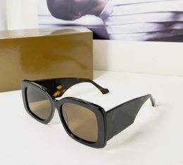 2023 unisex high quality sunglasses black yellow spots width plank fullframe brown square glasses available with box