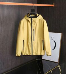 2023 inverno uomo piumino parka manica lunga con cappuccio piumino cappotto soprabito giacca piumino capispalla causale uomo piumino con cappuccio giacche stampa maglione