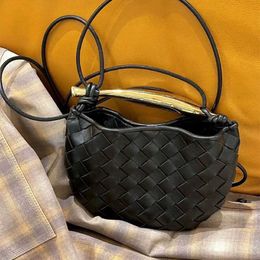 Btteca Vanata Designer Mini Tote Bags Candy Mini Jodie Small Crowd Mini Sardine Bag Woven Half Moon Bag Casual Cross Body Portable Dumpling Bag CS3V