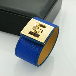 Nuovo marca di moda bracciale di bracciale spessa Bracciale in pelle larga per uomo di alta qualità 316l titanio in acciaio designer gioiello bracciale