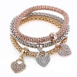Selling Fashions beautiful Personality Three-color Stretch Corn Chain Diamond Love Heart Bracelet HJ174269A