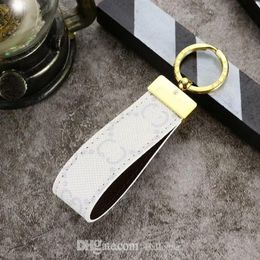 Luxury Maxi Dragonne Key chain Buckle lovers Car Keychain Designer Handmade Leather Design Keychains Men Women Bag Pendant Accesso300V