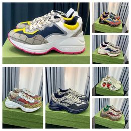 Designer Men Women Sneakers Women Trainers Heels Multicolor Retro Sneakers Classic Running Shoes Fashion Breathable Flat Walking Trainers Street Fashion