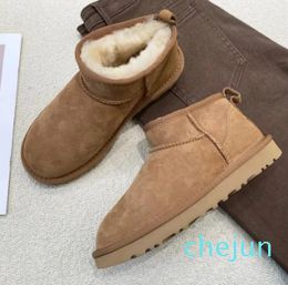 Classic Ultra Mini Platform Boot Slippers Fashion Luxury Ladies Winter Warm Fur Sheepskin Wool Suede Snow lies