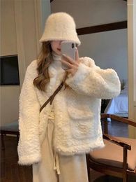 Women's Fur Lamb Wool Coat Female Autumn Winter Korean Faux Top Long Sleeve Thick Splicing 2023 Single Breasted Tops B75