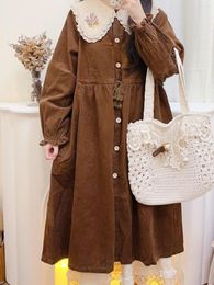 Women's Trench Coats Mori Vintage Coffee Color Embroidery Doll Collar Autumn Winter Corduroy Single Breasted Coat