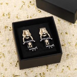 2022 Top quality Charm dangle drop earring with black resin part and nature shell beads for women wedding Jewellery gift have box st294S
