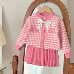 Clothing Sets Two Piece Set Houndstooth Button Front Pink Toddler Baby Girls Fall Outfits Long Sleeve Knitted Sweater Tops Pleated Mini Skirt 230923