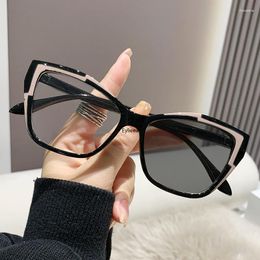 Sunglasses INS Pochromic Anti Blue Light Glasses Women Men Sexy Cat Eye Discoloured Eyewear Unisex Colorchanging