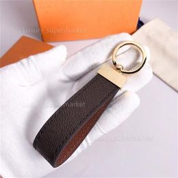 Keychain Brand Classic Old Flower Designer Mens Luxury Car Keyring Womens Fibbia Keychains Handmade Fashion Keychain Bags Pendant 279V