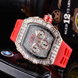 Luxury Diamond Mens Watch Full Function Rose gold Fashion Casual Watches Women Iced Out 2021 The New Wrist watch308W