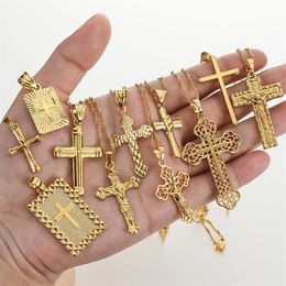 Pendant Necklaces Simple Fashion Cross Chain Necklace For Women Men Luxury Ladies Gold Jewellery Crucifix Christian Ornament Gift233w