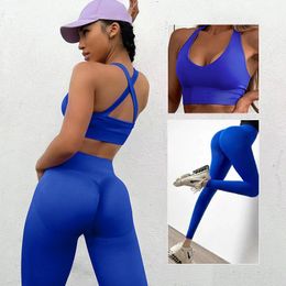 2023 New designer new European and American fashion seamless knitted yoga clothing female sports fitness high waist and hip tight sexy yoga pants set holiday gift