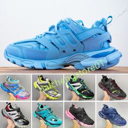 Sneakers Mens Designer Paris B's Third Generation Dad Shoes Female Track3 0 Men's and Women's Leisure Sports with Led Light to Increase Show Thin L4