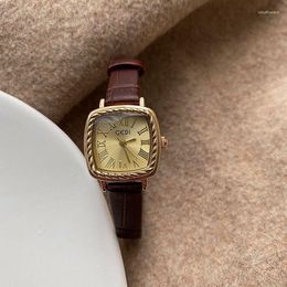 Wristwatches Women Small Quartz Watch Square 20mm Case Orologio With Roman Numeral Number Dial Luxury Clock Fashion Ladies Vintage