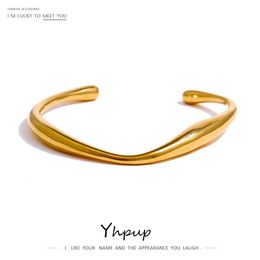 Bangle Yhpup Opening 316 Stainless Steel Wrist Bracelet Bangle Gold Colour Minimalist Texture Statement Brand Jewellery for Women Party 230923