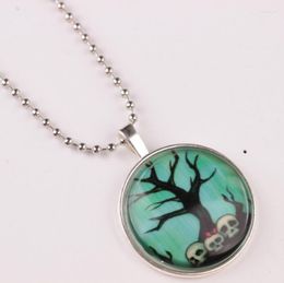 Pendant Necklaces 2023 Personality Exaggeration Round Luminous Necklace Women Men Glow In The Dark Fashion Halloween Jewelry