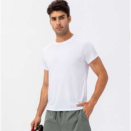 Desginer Al Yoga Sports Fitness Summer Green Sweat-absorbing Quick Drying Short Sleeve T-shirt for Mens Clothing High Elasticity