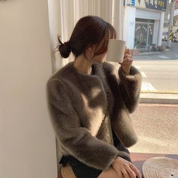 Women's Fur Faux Fur Winter Warm Fur Coat Short Cut Long Sleeves Sweet Girls Fur Overcoat 230923