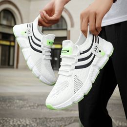 Dress Shoes Men Vulcanize men's lightweight Breathable Sneakers Casual Mesh Fluorescent Green Comfortable Jogging Sport Zapatos 230923