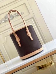 2023 Drawstring Bags Tote fashion ladies Shoulder Designer handbags Luxury Brand Messenger Collection Leather Backpacks Purses