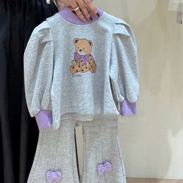 Clothing Sets Menoea Childrens Set Autumn Girls Round Neck Bow Little Bear Sweatermicro Ragged Pants 2piece 230923