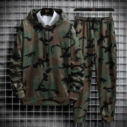 Men's Tracksuits Autumn Men Camouflage Two Piece Set Clothing Outdoor Hoodie Tops Casual Long Pants Male Suit Fishing Wear Ropa Hombre 230923