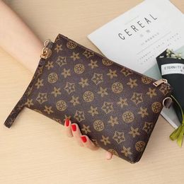 Designer Women zipper Handbag New fashion Style Men Wallet Designer Credit Card Mobile Bag High Quality Men Casual Handbag 9817