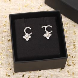 2023 Luxury quality charm stud earring with sparkly diamond in silver plated have box stamp PS38603401