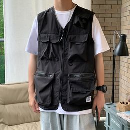 Men's Vests Pograph Casual Male Multi Pockets Summer Clothes Loose Men Many Mens Cotton Sleeveless Waistcoat Vest Cargo With Pocket 230923