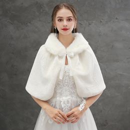 Women's Fur Faux Fur Real Pictures Fur Faux Winter Wedding Bridal Bolero Women Wedding Cape In Stock Bride Cloaks Wedding Coat Jacket Party Fur Wrap 230923