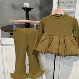 Clothing Sets Menoea Girls Set Autumn Round Neck Long Sleeve TopRuffle Edge Micro Ragged Pants Two Piece Kids 230923