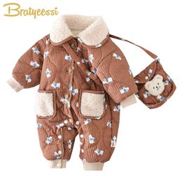 Rompers Fleece Baby Winter Jumpsuits with Bag Bear Korean Born Romper for Girls Boys Clothes Thicken Toddler Outfit Set Infant Onesie 230923