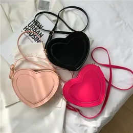 2023 New Cute Peach Heart Style Women's Handbag Fashionable Three Colors Pu Leather Shoulder Bag Casual Women'S Hobos Handbag