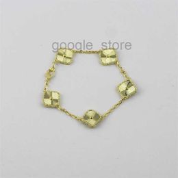 Fashion Classic 4/four Leaf Clover Charm Bracelets Bangle Chain 18k Gold Agate Shell Mother-of-pearl Women Girl Wedding Mother' Day Jewelry Womens High Qualityccnw