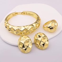 Necklace Earrings Set Dutch Women's Charm Bracelet Ring Exquisite Earring Geometric Design Fashion Versatile Christmas Gift