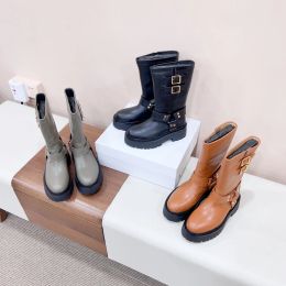 Botas de couro de sola grossa e lisa redondas e planas, meias grossas de designer de luxo, botas de salto grosso, sapatos femininos de alta qualidade, tamanhos 35-40