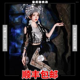 Ethnic Clothing Guizhou Yunnan Minority Featured Miao Ancient City Luoyang Po Network High Grade Street Shooting Wu