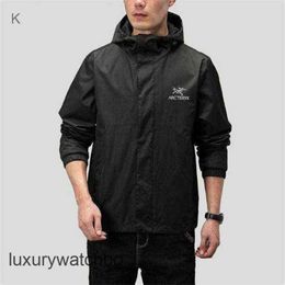 Designer Brand Men's Jacket Coats Arc'teryes Sweatshirt Jacket Clip Men's Jacket Autumn Outdoor Soft Shell Charge Coat Loose Windproof and Waterproof R TDUS