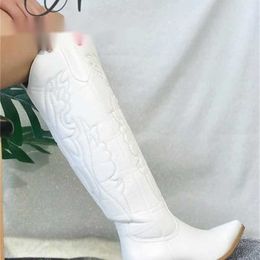 Dropship Cowboy Cowgirls Western Boots White Knee High Women Big Comfy Walking Stacked Heeled Vintage Shoes 230922