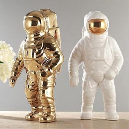 Interior Decorations Ceramic Cosmonaut Model Ornament Car Garden Statue Gold Space Man Sculpture Astronaut Fashion Vase Creative M316K