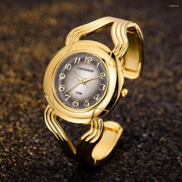 Wristwatches Gold Metal Bracelet 2023 Women Watch Luxury Quartz Ladies Fashion Vintage Montre Femme