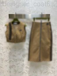 Two Piece Dress designer Letter Jacquard Full Print Set Short V-Neck Vest with Ribbon Waist Splice Half Length Skirt 2HSJ