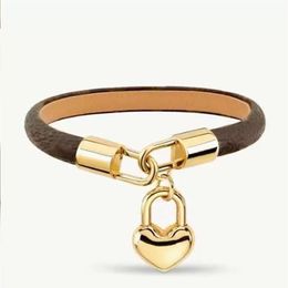 Designer charm Bracelets love Fashion Leather Magnetic Buckle bijoux gold Bracelet Chain Luxury Fine Jewellery Unisex Wristband High3380