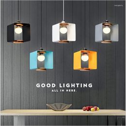 Pendant Lamps Nordic Creative Macaron Led Chandelier Modern Minimalist Art Dining Table Lamp Wrought Iron Bar Clothing Store