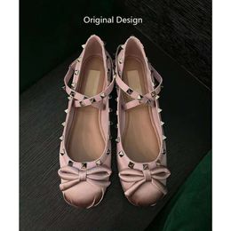 Valention ballerinas tone-on-tone Ballet with flats studs Rivet Satin Ballet Shoes Female Outwear Bow Ribbon Flat Sole Shoes Female shoes L4496