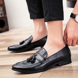 Dress Shoes Men Casual Leather Shoes Brand Moccasin Oxfords Driving Shoes Men Loafers Moccasins Dress Shoes For Men Italian Tassel Shoes 230925