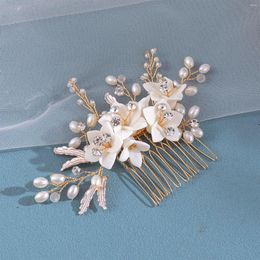 Hair Clips White Flower Combs For Bride Wedding Jewellery Artificial Pearl Hairpins Side Hairclips Gold Colour Metal Headpiece