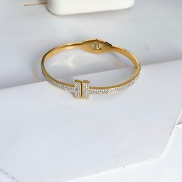 18K Gold Diamond Letter Bangle with Simple Design 925 Silver Bracelet High Quality Luxury Designer Jewellery Autumn New Design for Women Love Gift Bangle