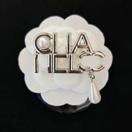 Luxury Women Men Designer Brooches Brand C Letters Brooch Pin Fashion Jewelry Accessories Loves Gift